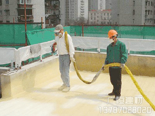 聚氨酯設(shè)備噴涂