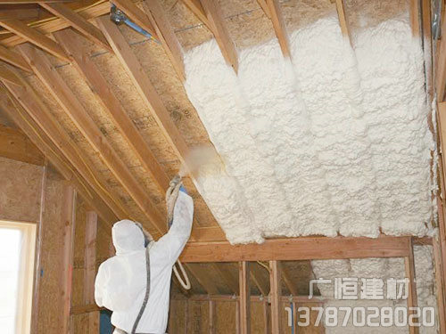 別墅聚氨酯噴涂