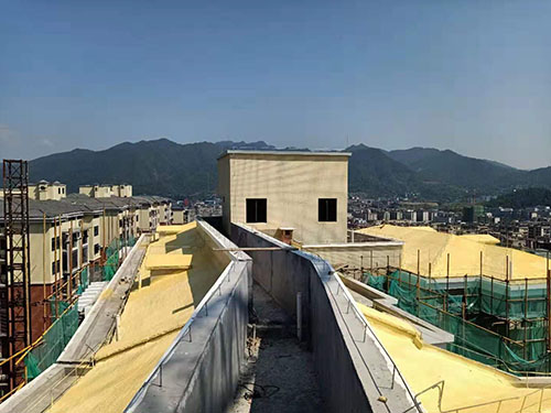 聚氨酯屋面保溫噴涂